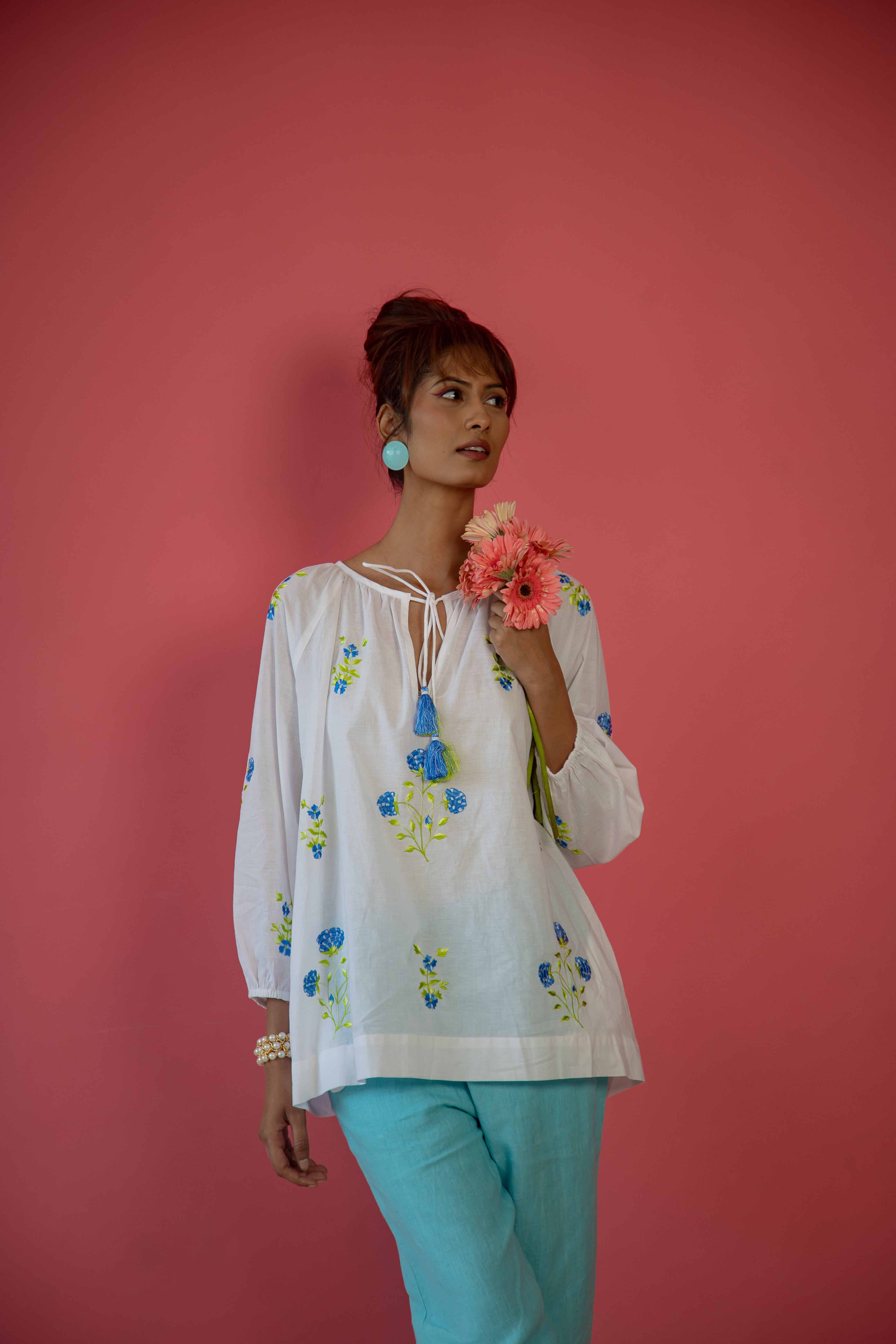 Drifter Gypsy Top with Limes Cotton Cambric White